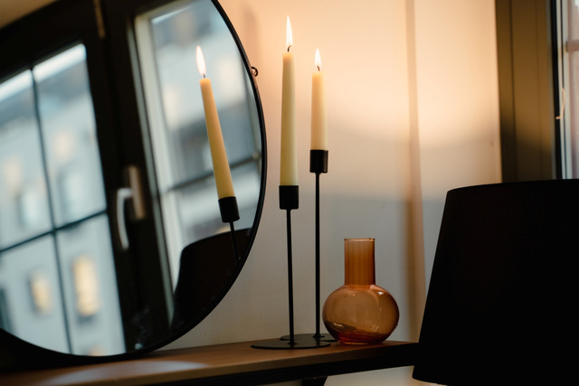 Oglindă decorativă, suspendată, rotundă, Ø 55 cm, neagră