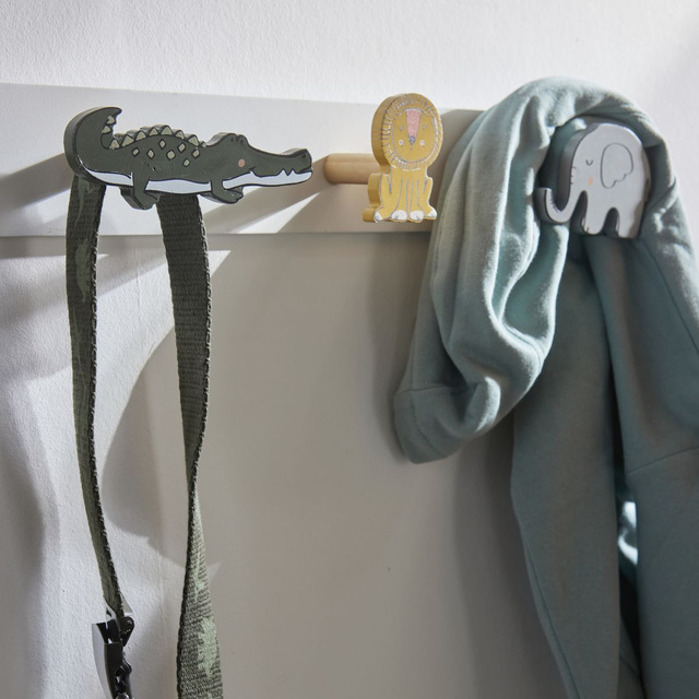 Cuier pentru haine pentru copii THE KING OF THE JUNGLE, 48 x 8 x 7 cm