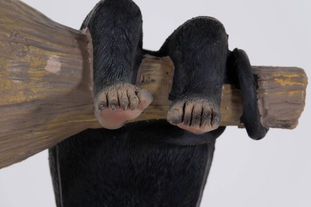 Suport de apa pentru păsări în formă de maimuta