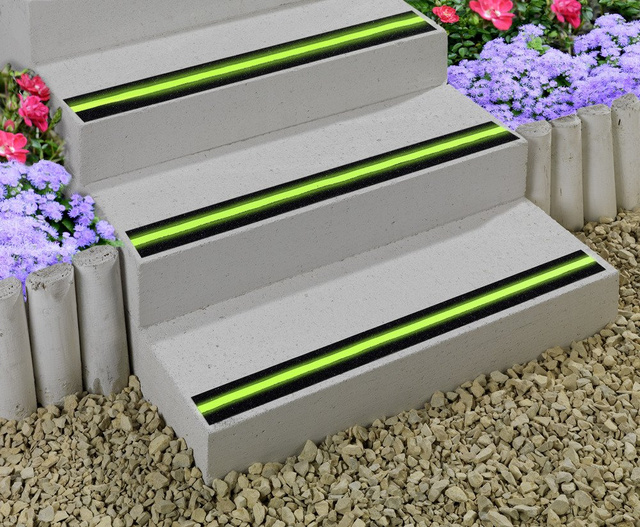 Bandă antiderapantă reflectorizanta, 2 în 1, 300 cm