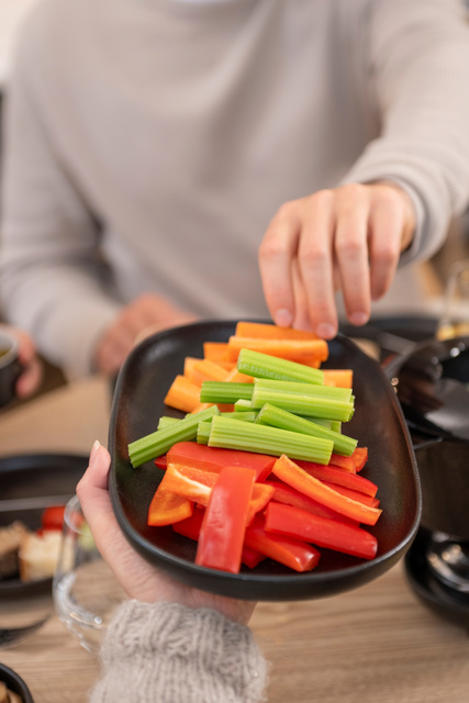 Farfurii ovale cu marginea superioara, 32,5 cm, ROBUSTE