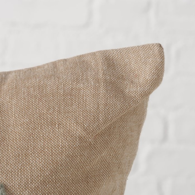 Pernă decorativă cu brăduți din material boucle MALI, 30 x 50 cm