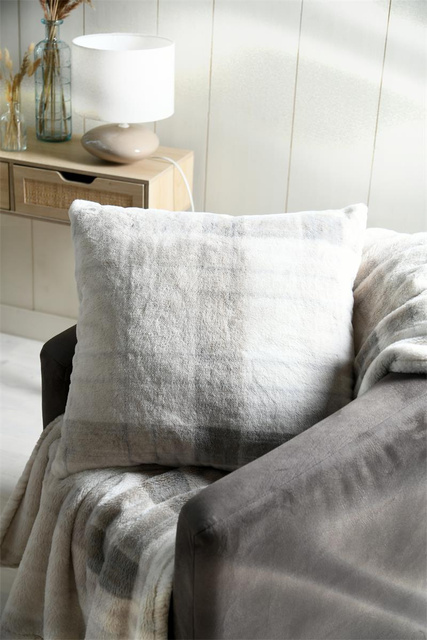 Perna din pluș SCOTLAND cu carouri, 60 × 60 cm