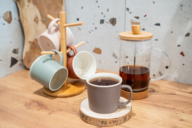 Suporturi din lemn NATURAL pentru farfuri, set de 4