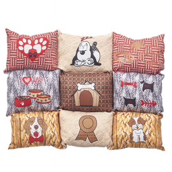 Pat pentru caini, cu fund antiderapant, 58 x 80 cm