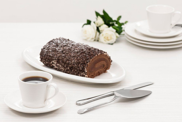 Set pentru servirea prăjiturilor – paletă și cuțit