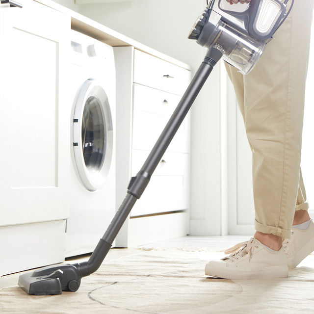 Aspirator vertical 2 în 1 Beldray, 600 W, 600 ml