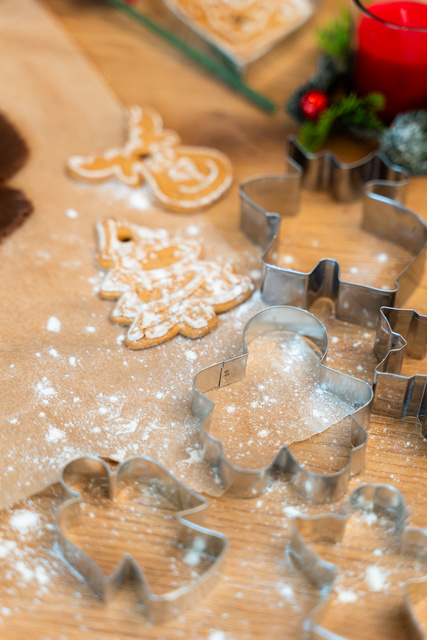 Set forme de prajituri, inger, 4 bucati