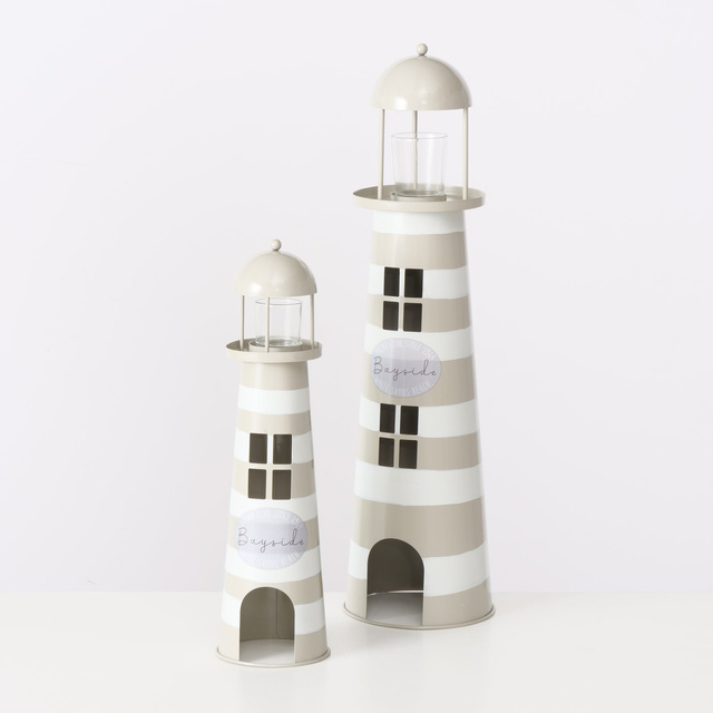 Un set de decoratiuni metalice in forma de faruri SANDS, inaltime 40-57 cm