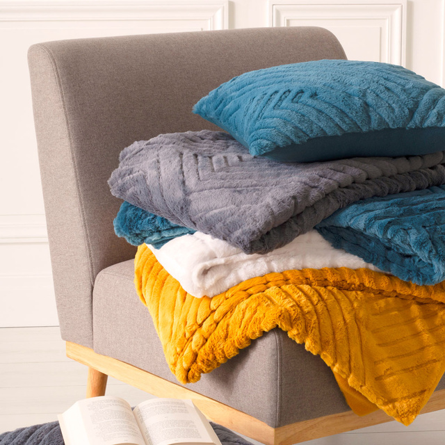 Pătură moale, cuvertură de pat LOSAN, carouri 3D, 180 x 230 cm