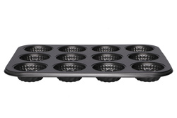 O tavă de copt pentru cupcakes