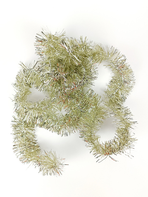 Set decoratiuni de Craciun in diferite culori, 44 de elemente