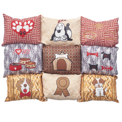 Pat pentru caini, cu fund antiderapant, 55 x 45 cm