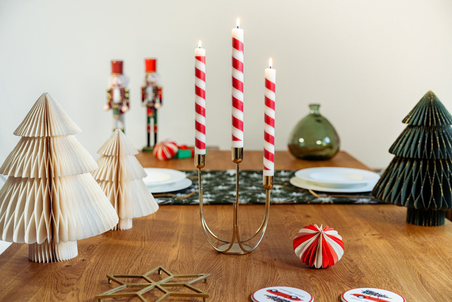 Sfeșnic decorativ metalic pentru 3 lumânări, 23 cm