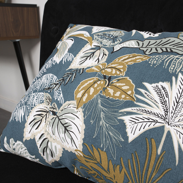 Perna decorativa cu model Hotel Tropik, 61 x 41 cm