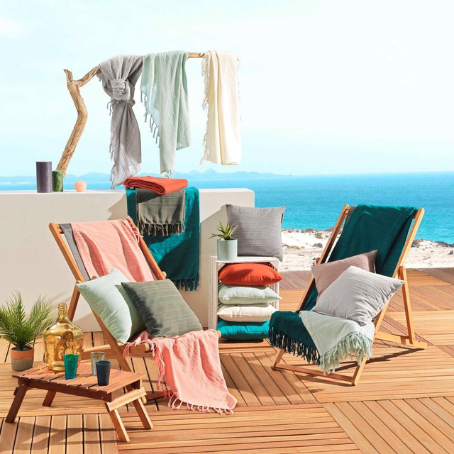 Pătură de bumbac cu franjuri LILIA, 150 x 150 cm