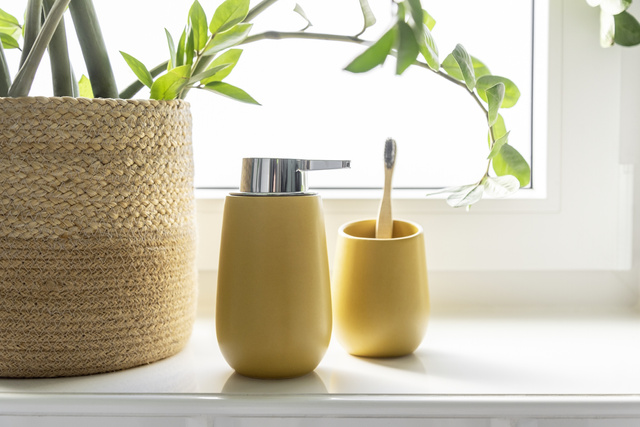 Pahar ceramic pentru periuțe de dinți BADI, gri, Wenko