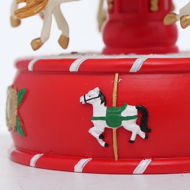 Căsuța muzicală de Crăciun JOLYNA, înălțime 17 cm