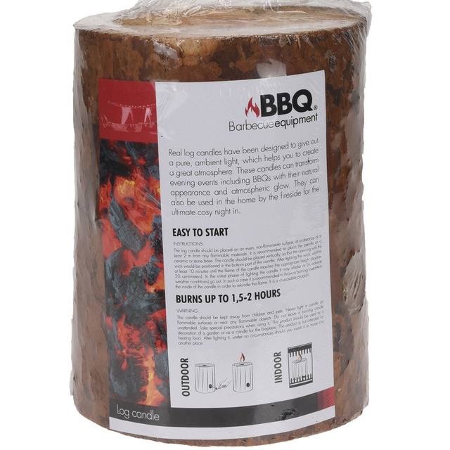 Torță suedeză, un felinar din lemn, un decor încântător în grădină