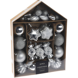 Set de globuri în diferite forme, 32 de bucăți.