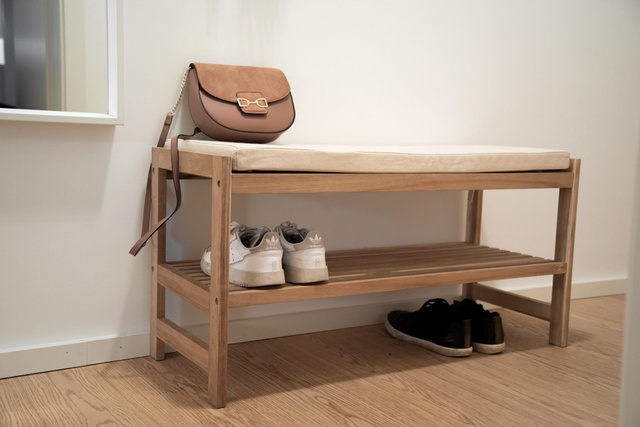 Dulap de pantofi din lemn cu sezut ACINA, material care imita inul WENKO