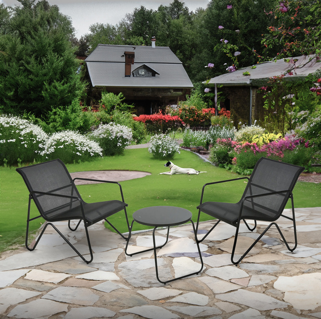 Set mobilier de gradina, o masa si doua scaune