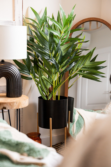 Ghiveci cu flori pe suport, 2 buc