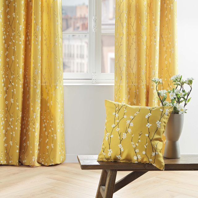 Perna decorativa SAKURA, creanga de cires, 45 x 45 cm