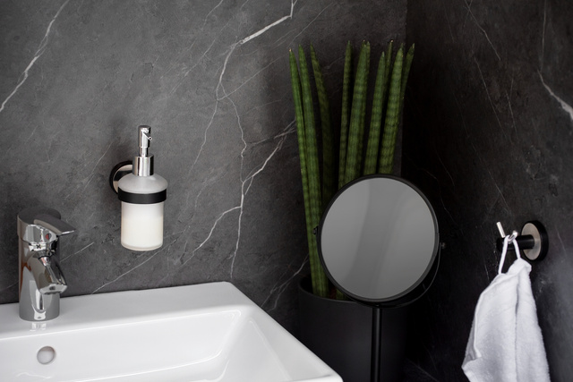 Dispenser pentru sapun lichid UDINE, UV-Loc, WENKO