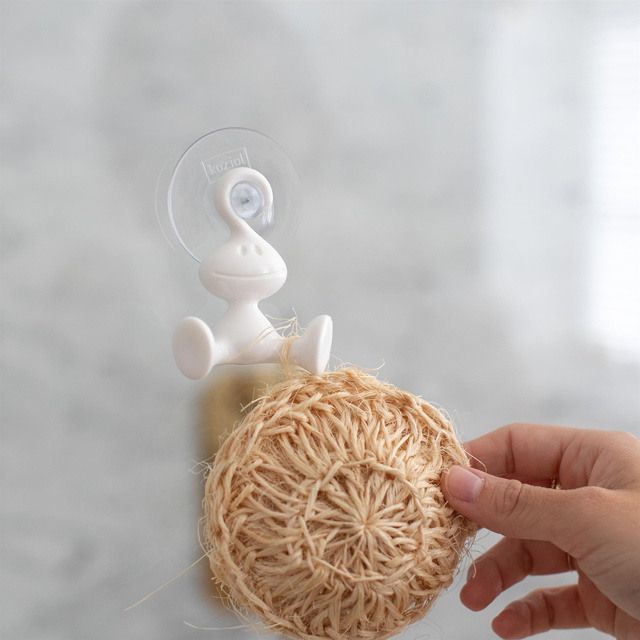 Cârlig pentru prosoape cu ventuză MORITZ, KOZIOL, nisip de deșert reciclat