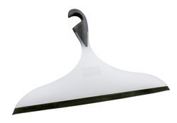 Racletă de apă, un obiect din cauciuc care vă permite să vă mențineți curate suprafețele plane.