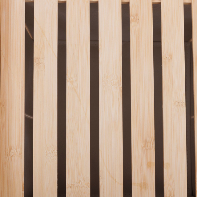 Raft din bambus TIDY cu două coșuri din material, 34,7 x 33 x 77,5 cm