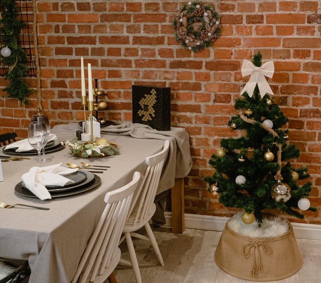 Sfeșnic cu bază de marmură, 27 cm