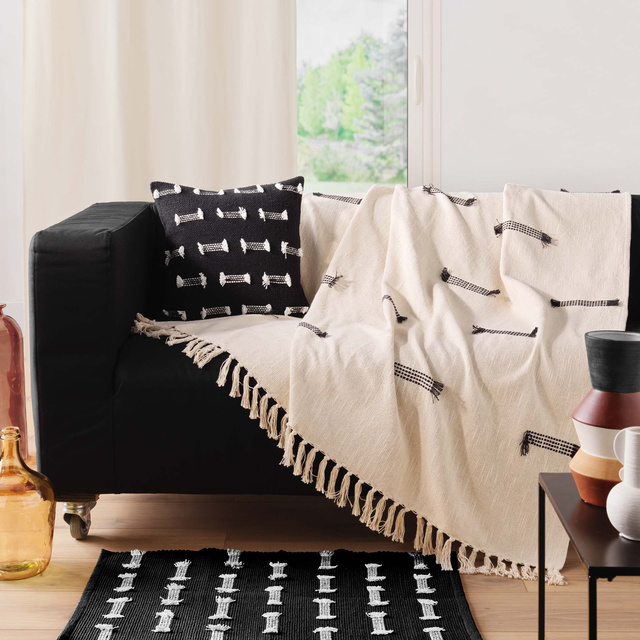 Cuvertura de pat din bumbac JULINE cu franjuri, 125 x 150 cm