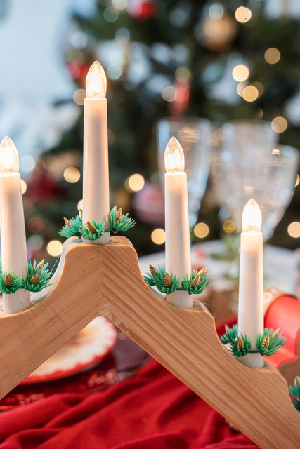 Suport de lumanare Advent din lemn, LED, 7 lumini