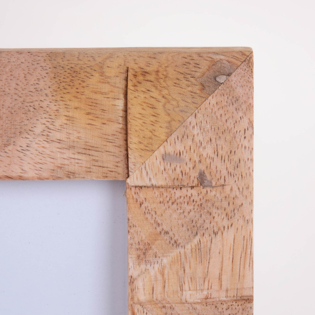 Rama foto verticală cu cadru decorativ din lemn de mango, 18 x 23 x 2,5 cm