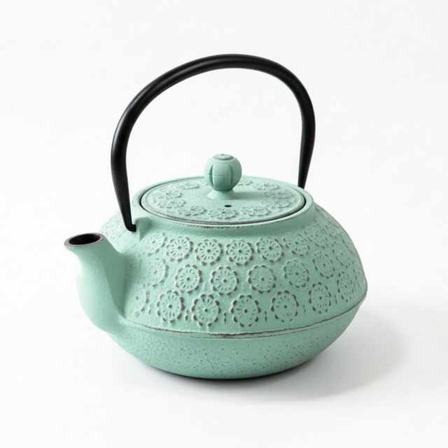 Ceainic din fontă cu infuzor KUMO, 1000 ml, verde deschis cu cupru