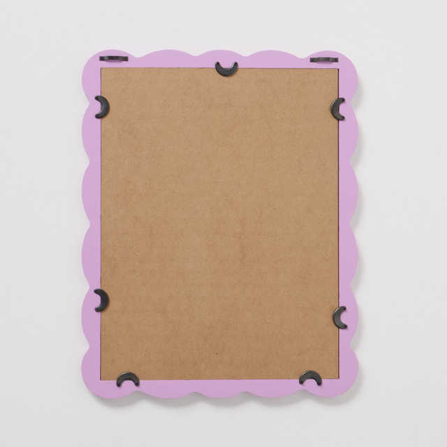 Oglinda de perete FLUCTUS cu cadru ondulat, inaltime 50 cm