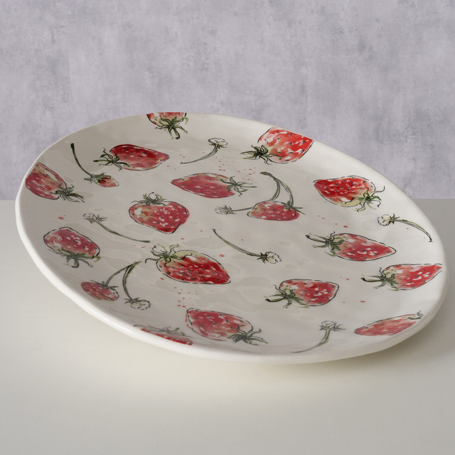 Farfuria ceramica Strawberry, model cu capsuni, 39 x 31 cm