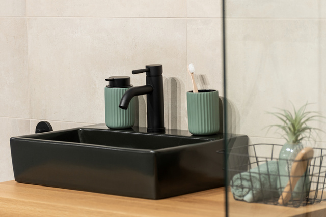 Dozator de sapun lichid ceramic, BELLUNO, 300 ml, Wenko