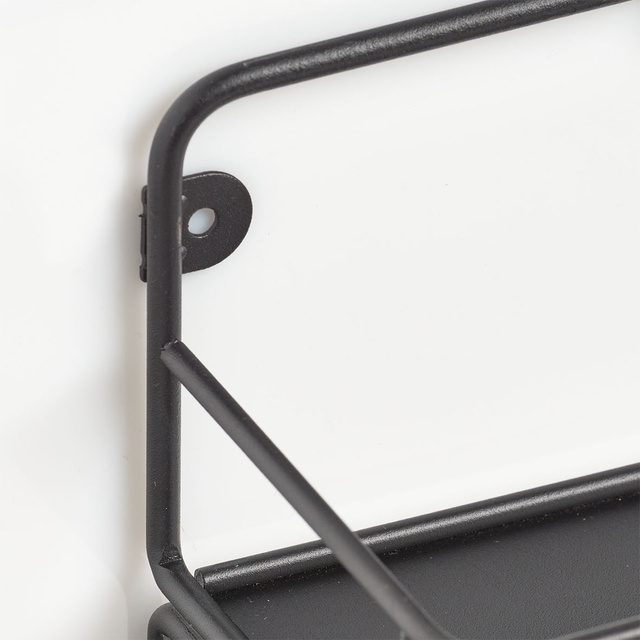 Raft metalic de perete cu carlige din lemn