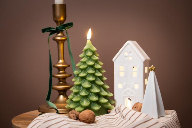 Casă decorativă din ceramică LED, 16 cm