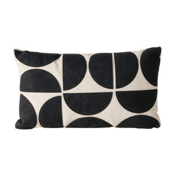 Perna decorativa cu model geometric LARSON, 28 x 48 cm