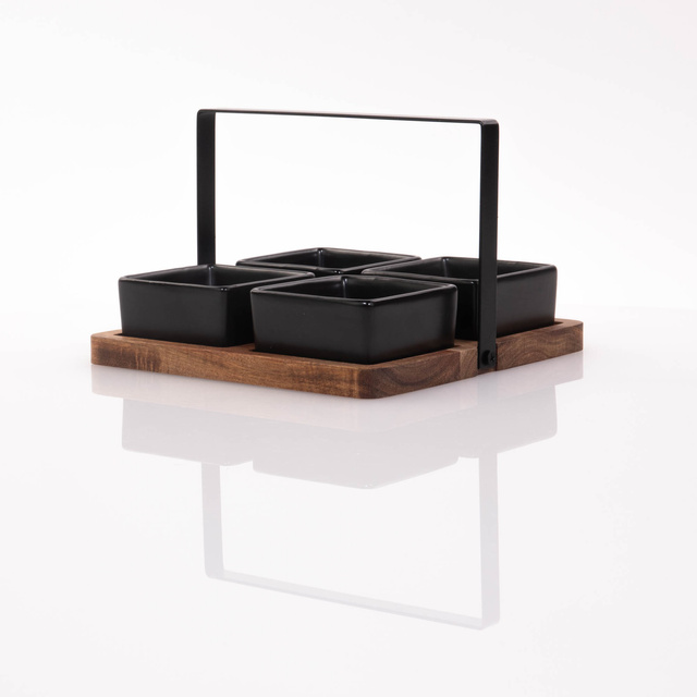 Set boluri pe tavă de lemn, 4 bucati