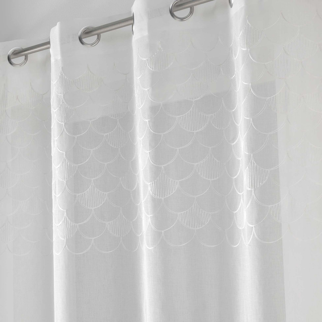 Perdea cu broderie YAELLE, 135 x 280 cm, prindere cu inele
