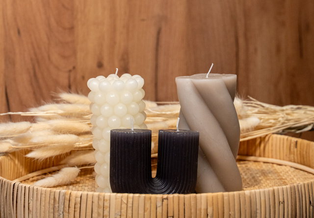 Lumanare decorativa perle, 10 x 7 cm