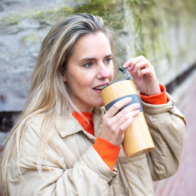 Cana termica pentru cafea AROMA TO GO XL, 700 ml, KOZIOL