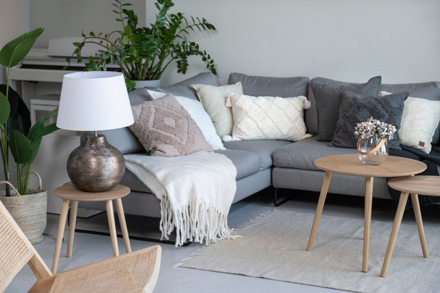 Măsuță auxiliară TEMPO, Ø 40 cm