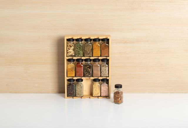 Organizator pentru condimente pentru sertar sau blat, 15 borcănele