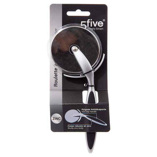 Cutit pizza, otel, 18,5 cm